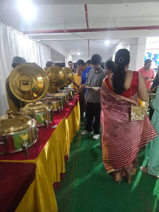 Saffron Corporate Caterers photo