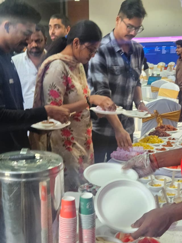 Saffron Corporate Caterers photo